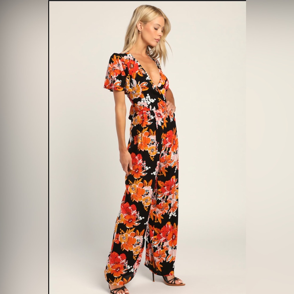 Lulu’s Floral Jumpsuit - Picture 2 of 4